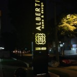 totem em acm com iluminação interna led curitiba, led curitiba comunicação visual, placa acm em curitiba, placa luminosa backlight