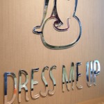 letras caixa em acrílico espelhado, letras cortadas em espelho, logomarca em espelho curitiba, letreiro espelhado, letras em relevo de espelho, letras espelhadas em curitiba