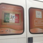 adesivo perfurado para vidro de carro curitiba, adesivo vidro traseiro em curitiba, adesivo vidro furgão curitiba, adesivos plotagem de veículos em curitiba