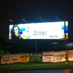 outdoor curitiba , placa em lona com iluminação externa, placa outdoor com refletores led, placas curitiba, banners curitiba, impressão digital em curitiba