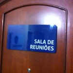 placa interna para portas curitiba