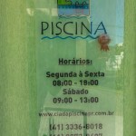 placa de vidro horario de funcionamento, placas de horarios de abertura para empresas em curitiba, painel com horarios da empresa curitiba, placa de vidro para horarios