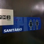 placa de banheiro em aço inox e acrilico, placas de banheiro para empresas curitiba, placa personalizada toilette, placas sinzalição curitiba