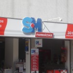 fachada acm com logomarca curitiba