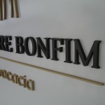 letras personalizadas corte router pvc expandido curitiba, letras de acrilico escritorios e empresas curitiba, letras pintura automotiva logomarca em relevo curitiba, corte cnc pvc expandido